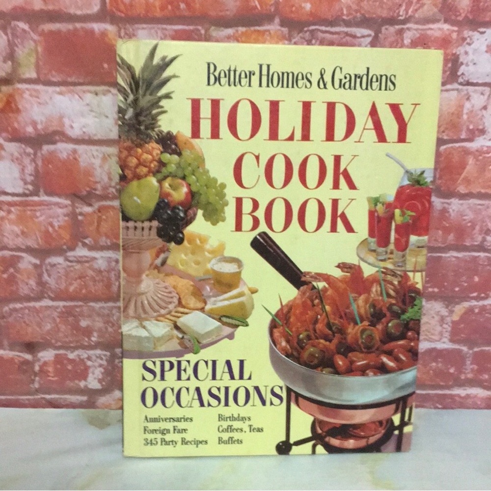 Vintage MCM Better Homes and Gardens Cookbook Collection - Picture 5 of 16